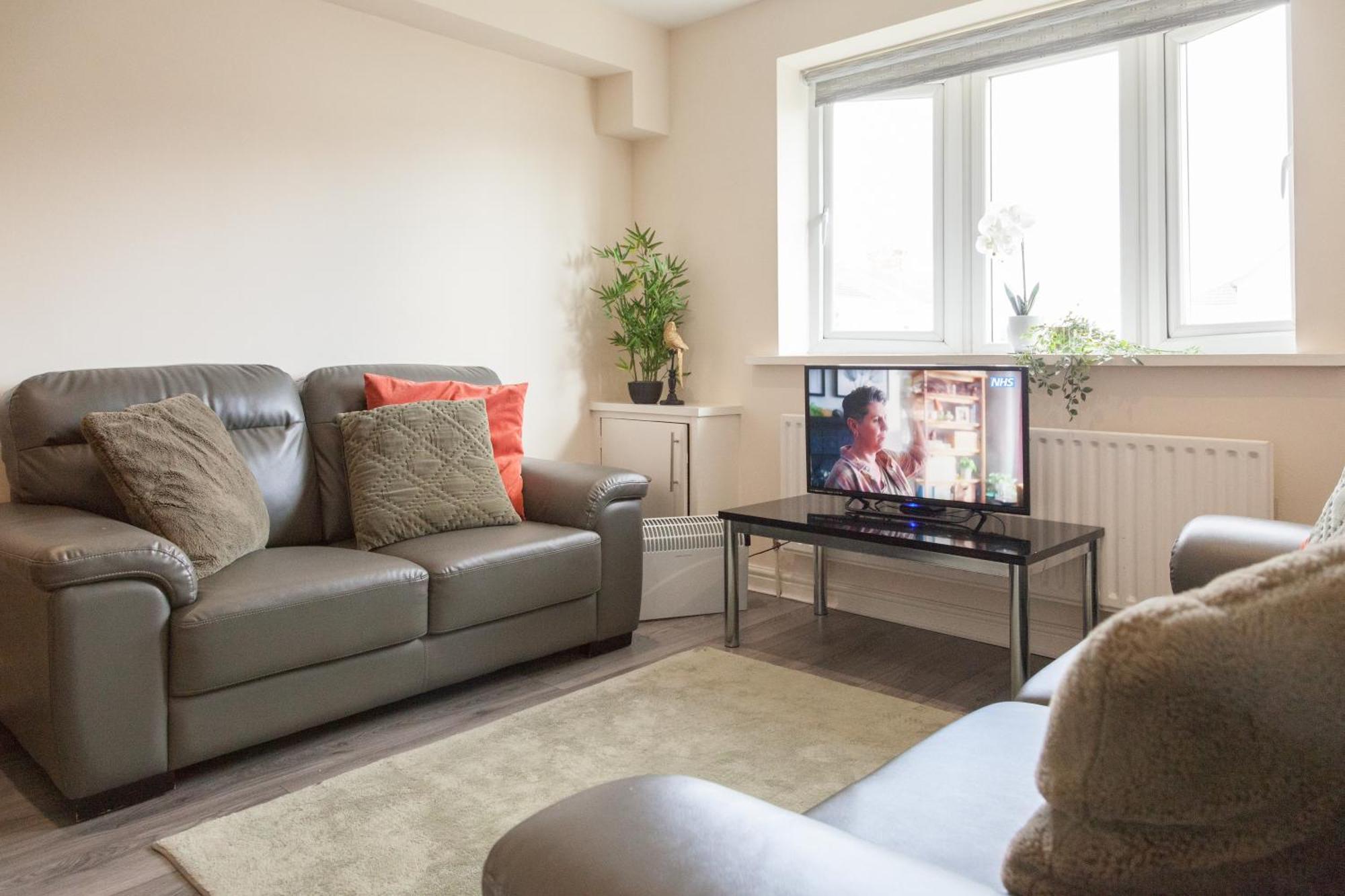 Pinfold Court Apartments 노우슬리 외부 사진