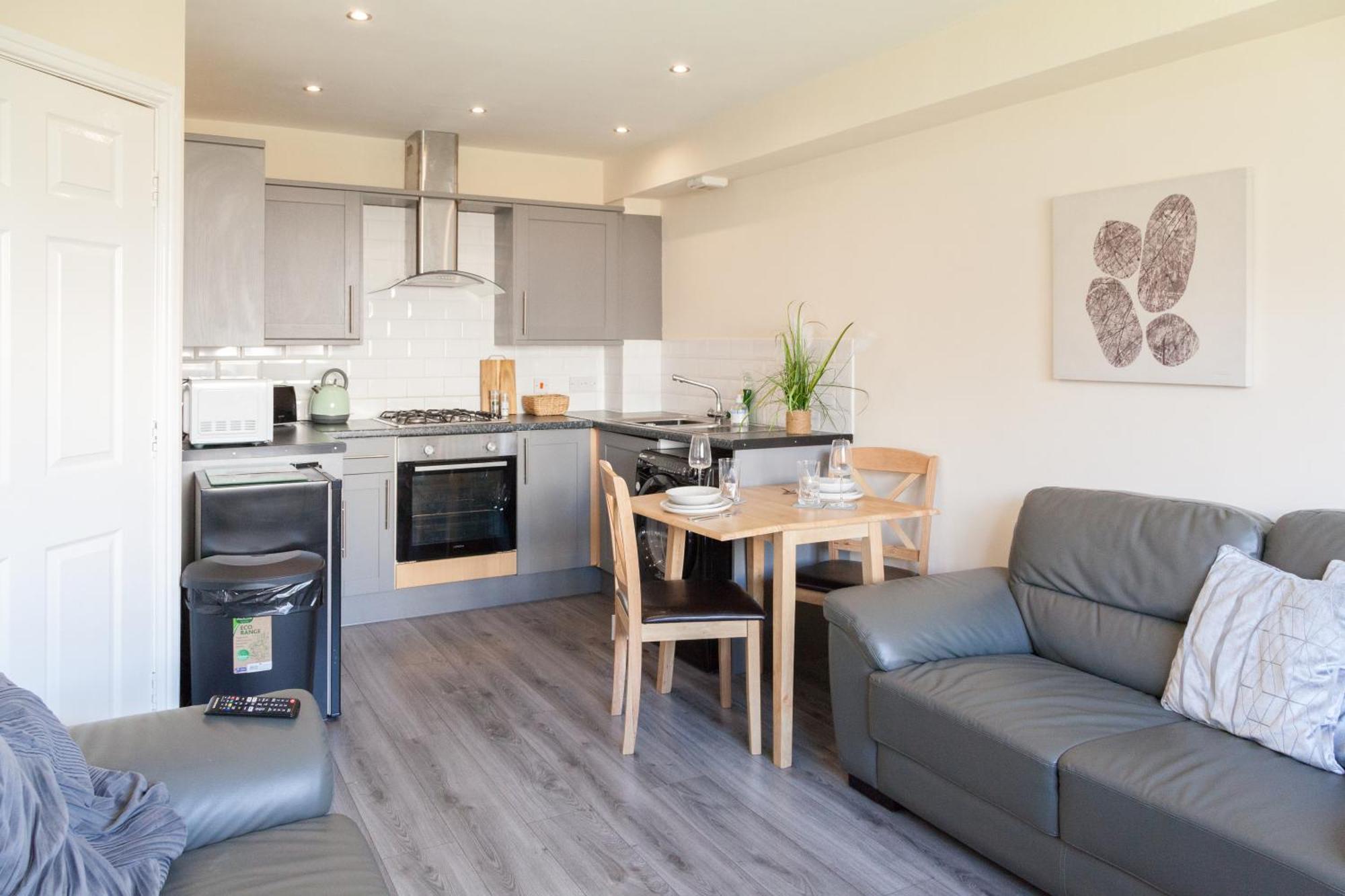 Pinfold Court Apartments 노우슬리 외부 사진